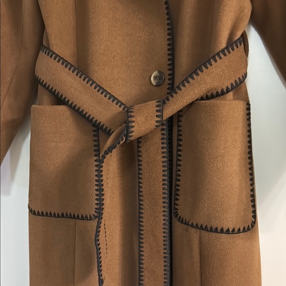 Elegant Brown Women's Coat - Picture 6 of 11